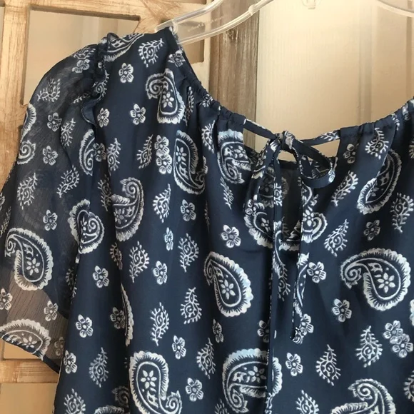 LC Lauren Conrad Blue Aqua Paisley Blouse, Boho, Size M - Picture 6 of 8